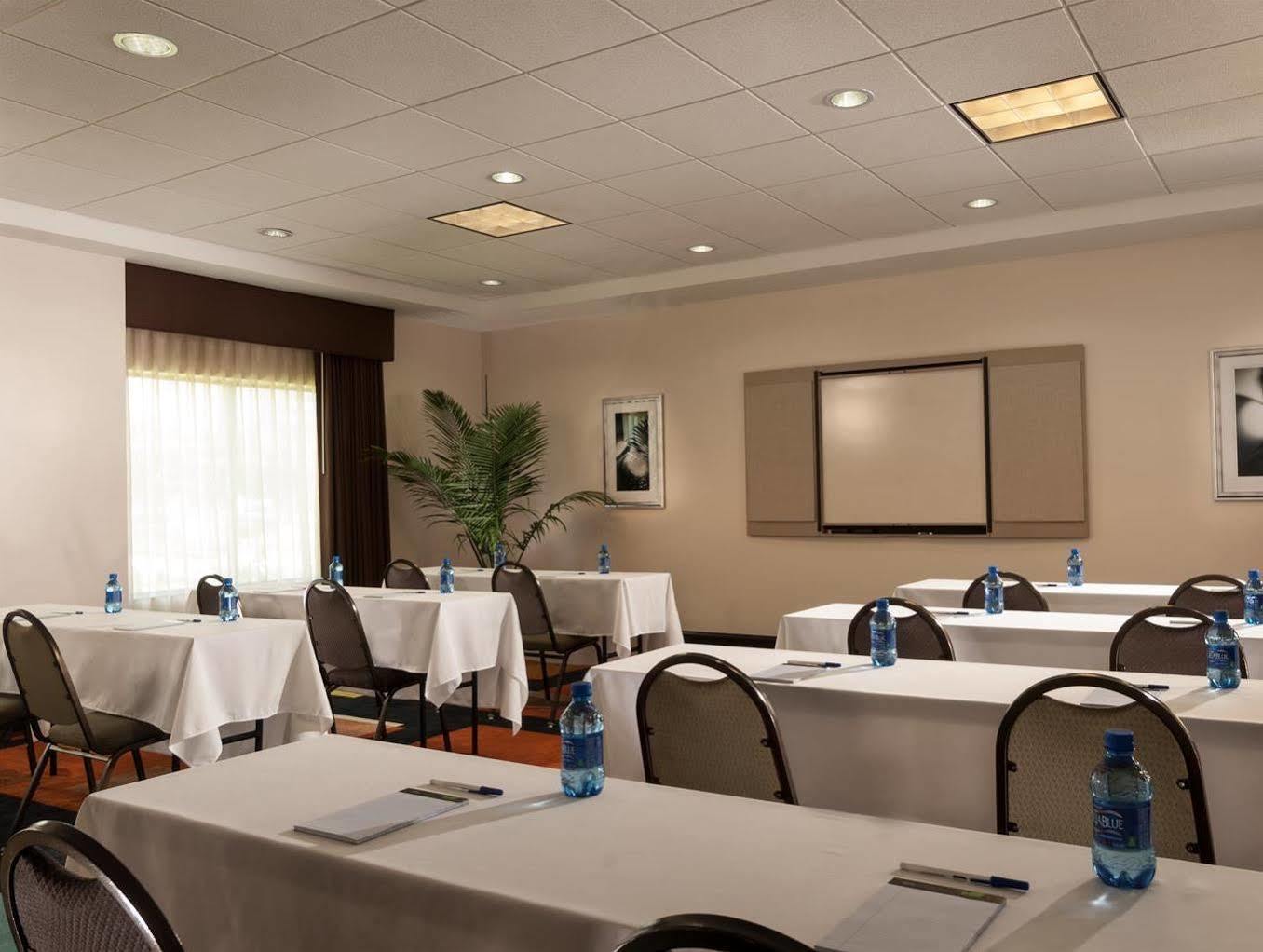 Spark By Hilton Houston Bush Intercontinental Airport Ngoại thất bức ảnh